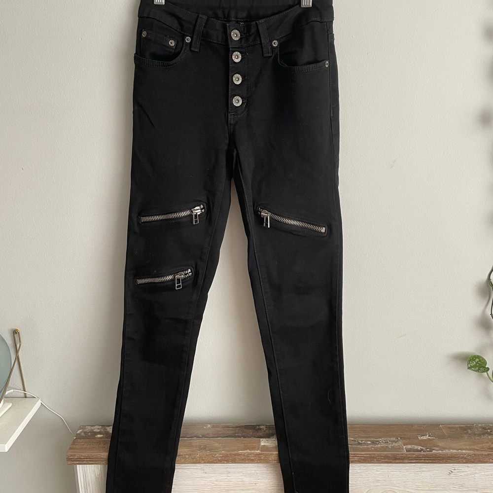 Carmar Black Jeans with Zipper/Button Detail